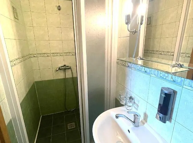 A Restaurace U Nováků Affittacamere 3*