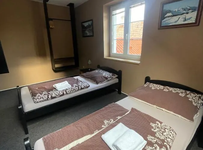 Affittacamere A Restaurace U Nováků 3*