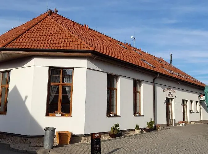 Affittacamere A Restaurace U Nováků Bítovany